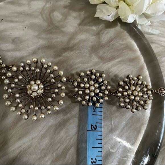 NEW Saks Fifth Avenue Pearl Spiral Sunburst Filigree Art Deco Statement Necklace - Picture 15 of 16